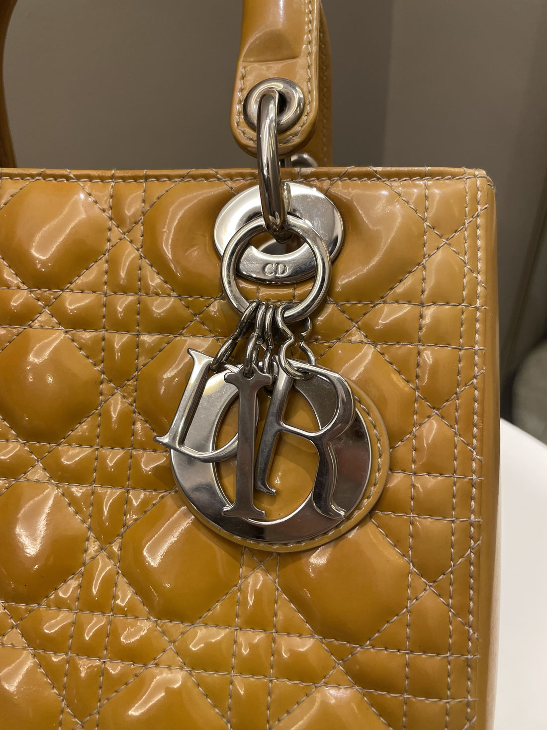 Dior Classic Lady Dior Beige Patent - Bags