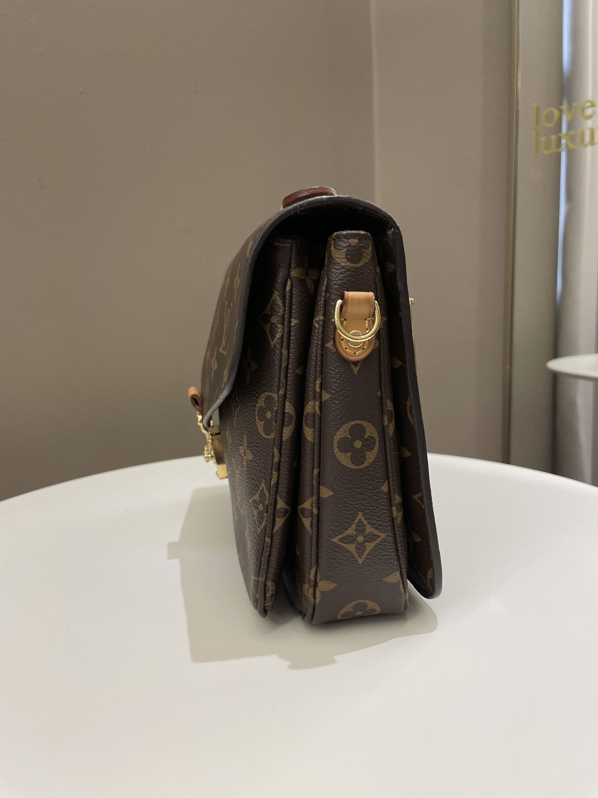 Louis Vuitton Pochette Metis Classic Monogram - Bags - 8
