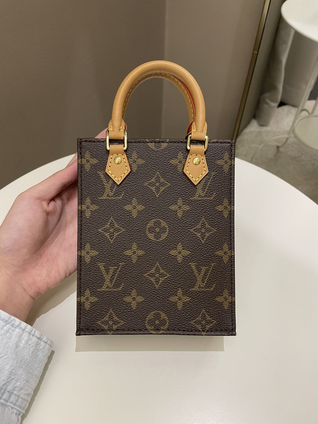 Louis Vuitton Petite Sac Plat Classic Monogram - Bags