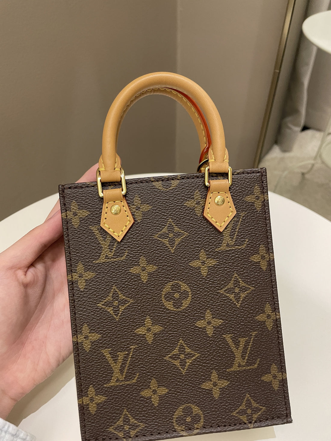 Louis Vuitton Petite Sac Plat Classic Monogram - Bags
