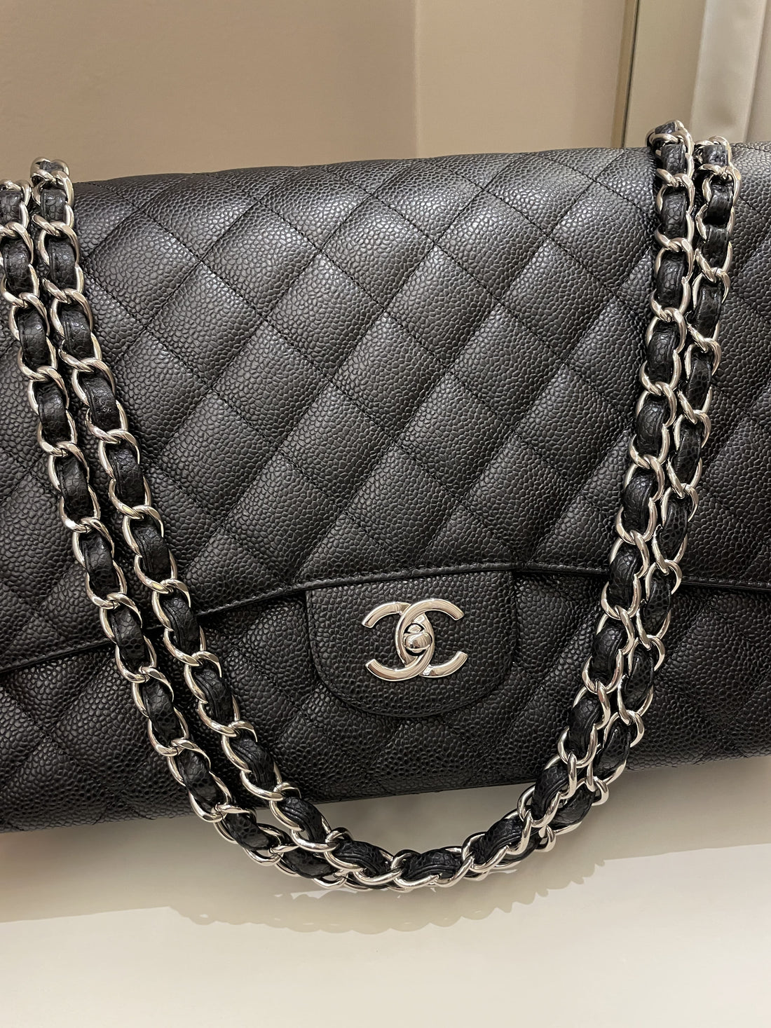 Chanel Classic Quilted Maxi Single Flap Black Caviar - Bags