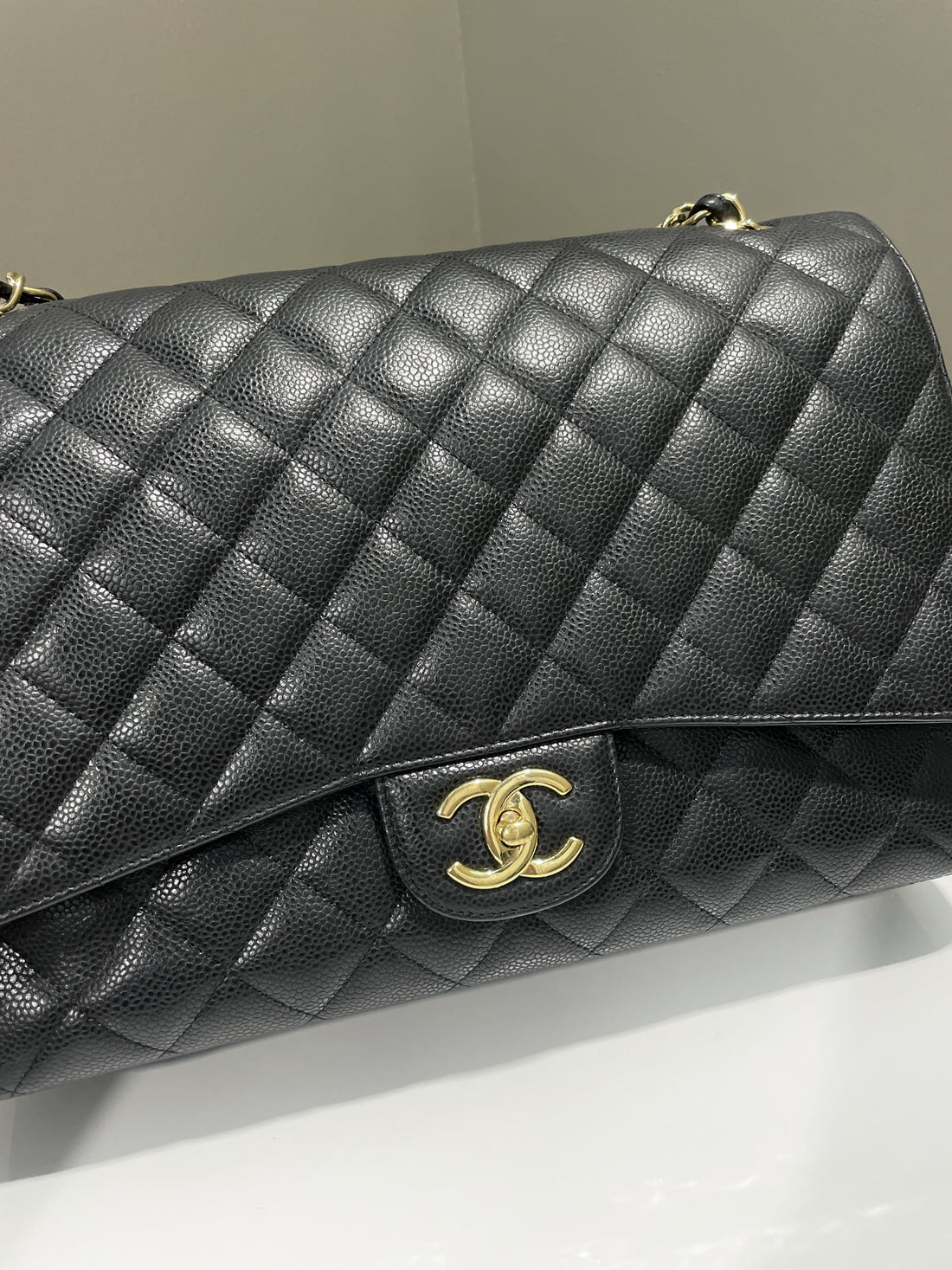 Chanel Classic Quilted Maxi Double Flap Black Caviar - Bags