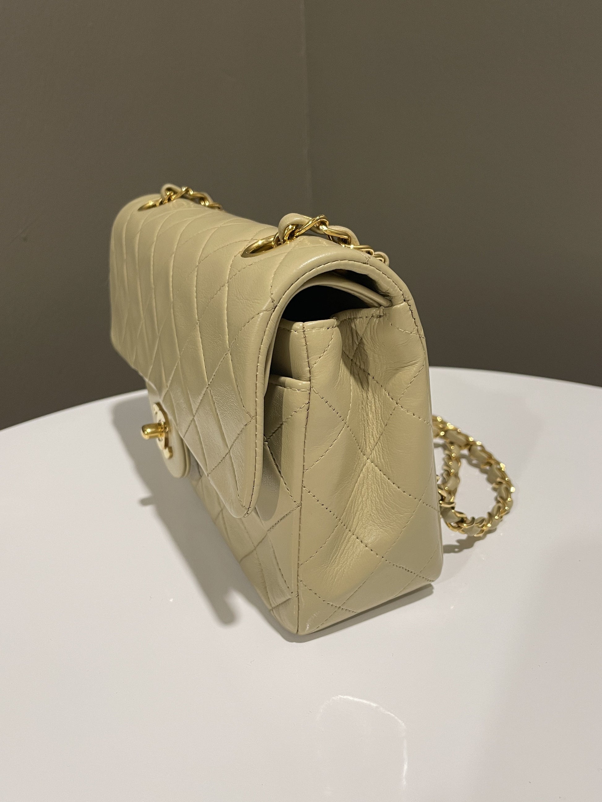 Chanel Vintage Classic Quilted Small Double Flap Beige Lambskin - Bags - 5