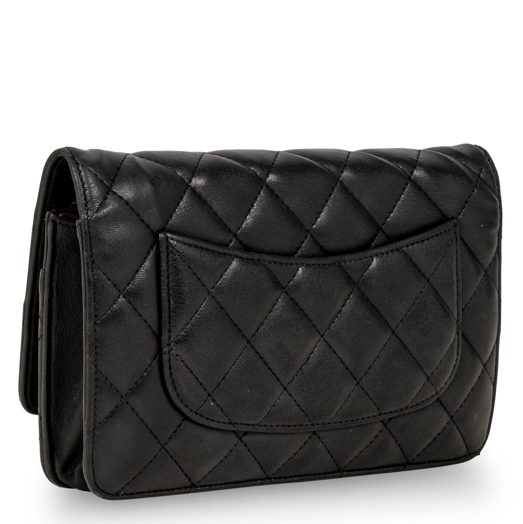 Classic Wallet on Chain - Lambskin - Shoulder Bags - 2