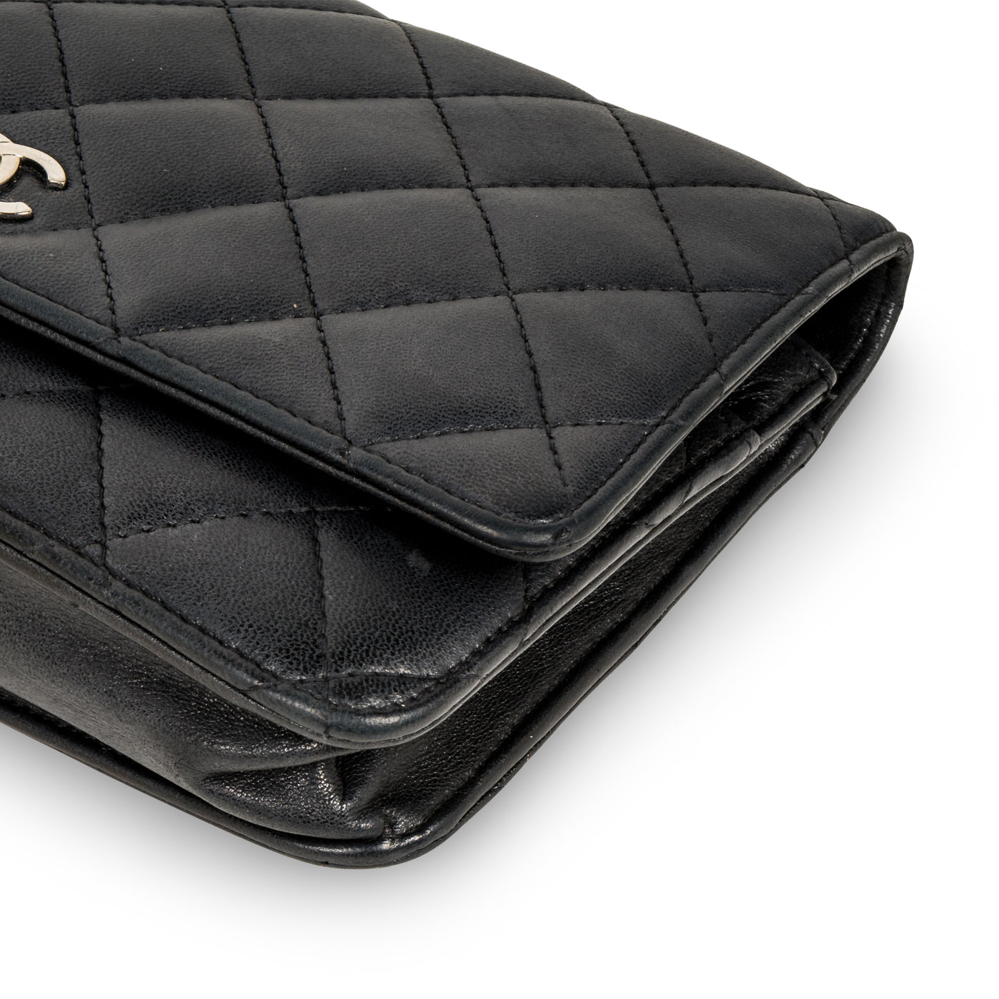 Classic Wallet on Chain - Lambskin - Shoulder Bags - 5