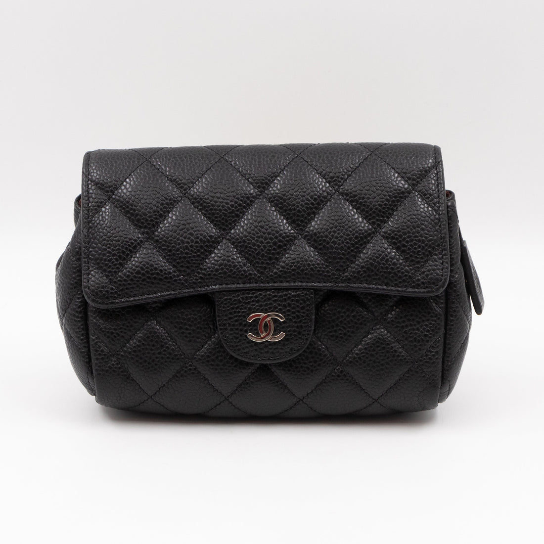 Small Flap Cosmetic Case Quilted Caviar Black - Bags