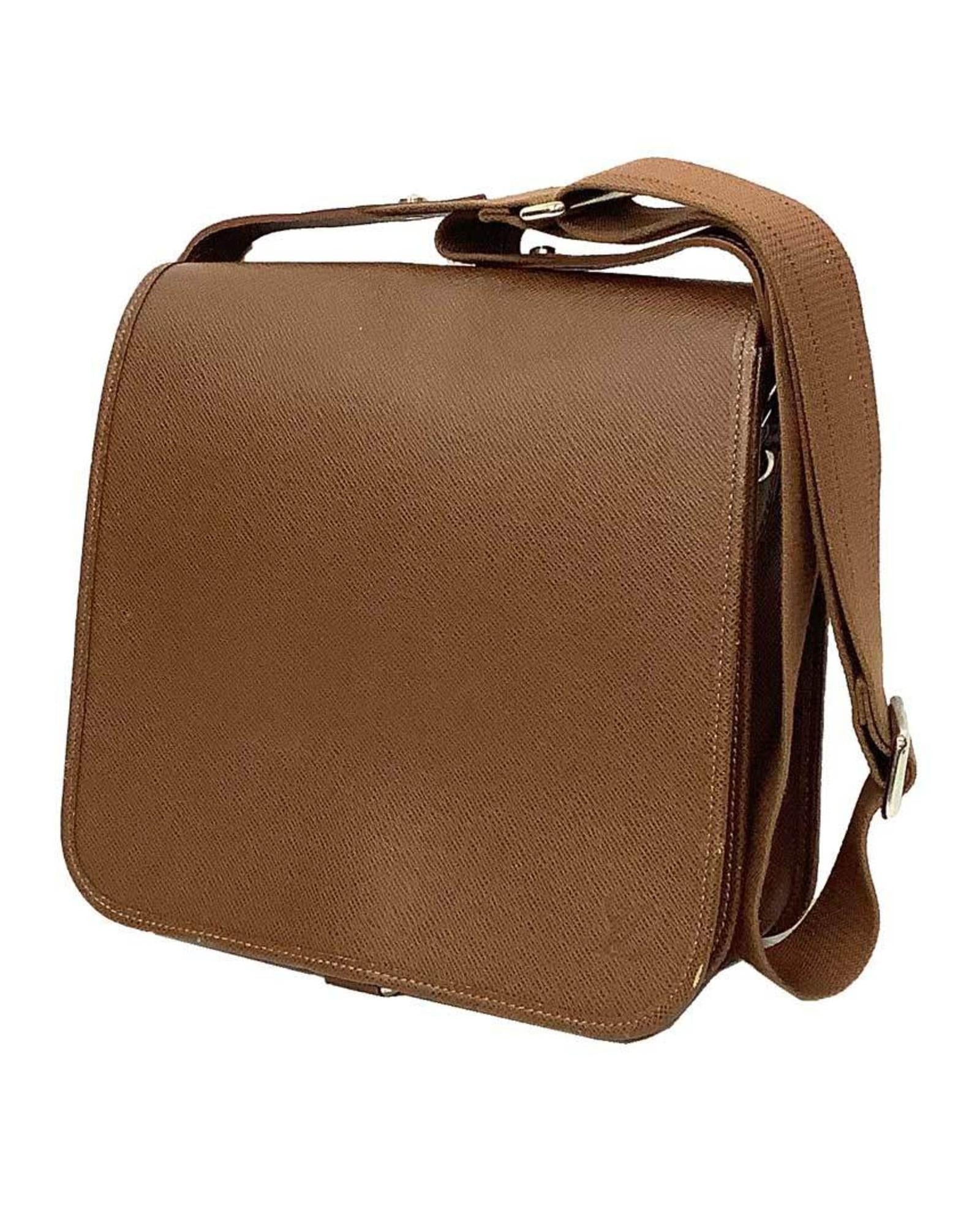 Classic Shoulder Bag - Handbag & Wallet Accessories - 4