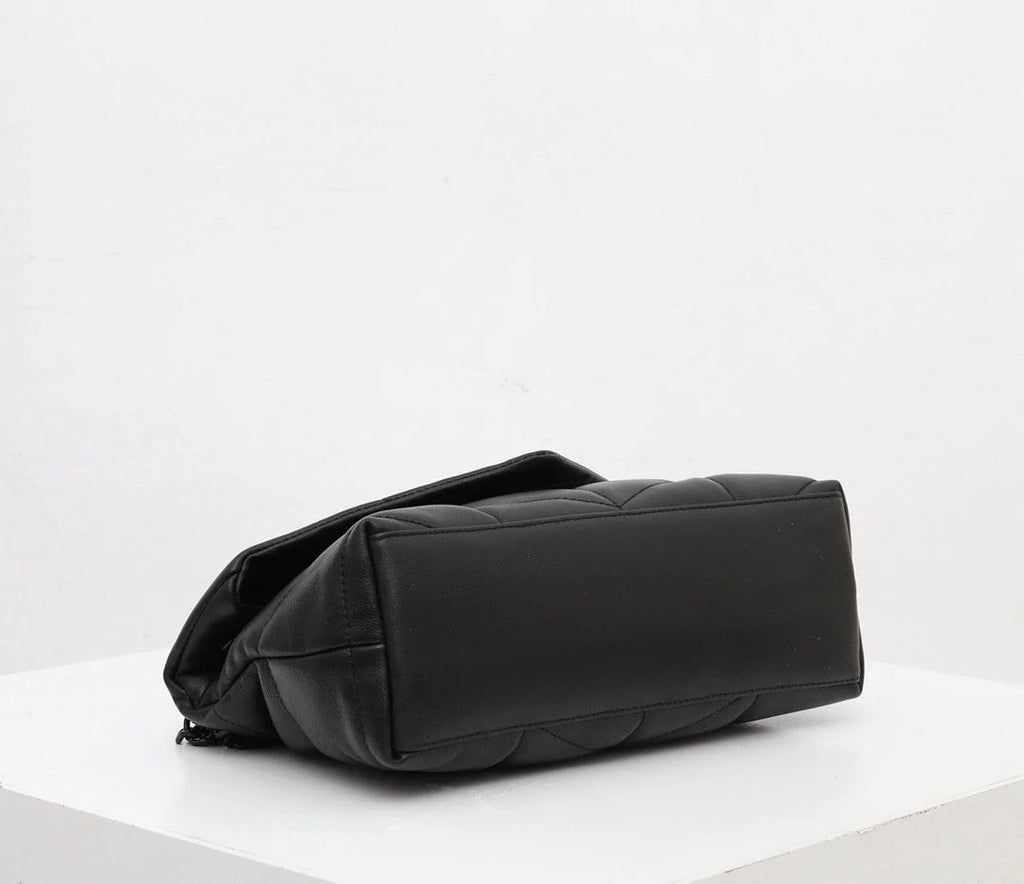 Saint Laurent Loulou Shoulder bag