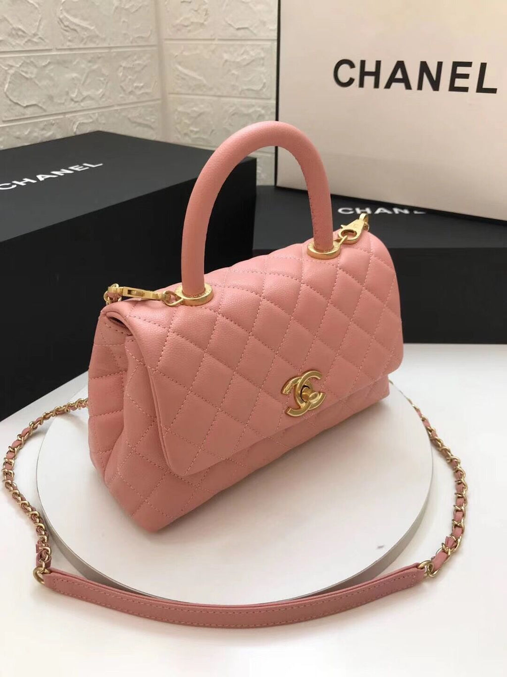 Chanel Coco Handle Gold Caviar Pink 24 cm