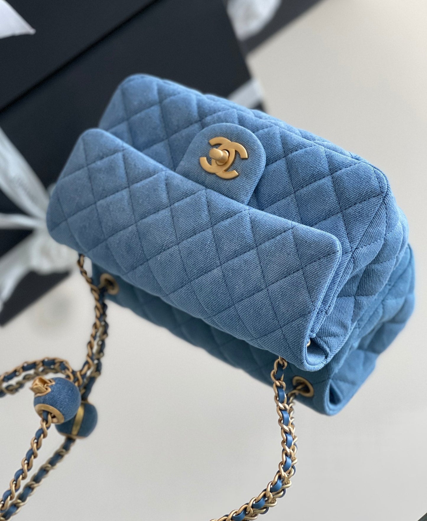 Chanel Denim Flap Bag - 20x13x7cm