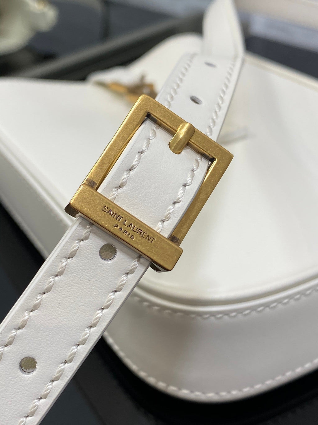 YSL Le 5 A 7 Mini White Bag - 13x20x4cm