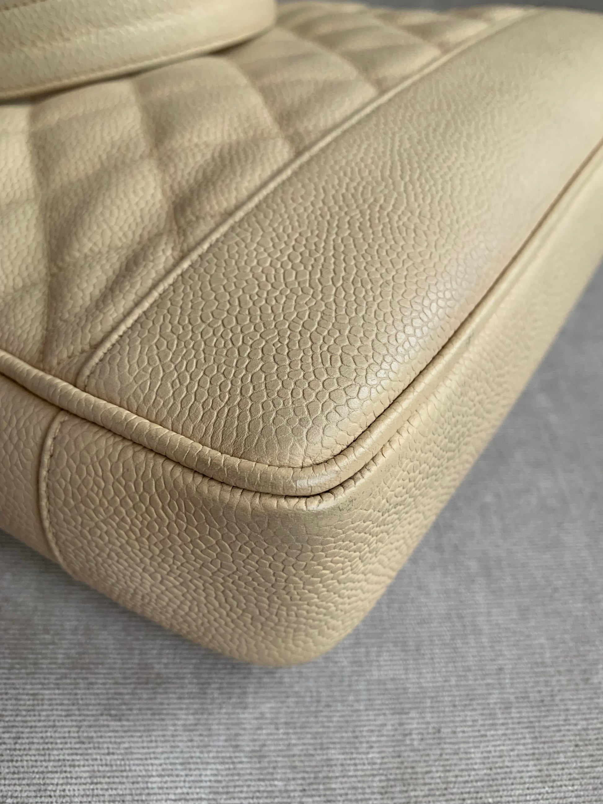 Chanel Vintage Beige Caviar Chain Tote - 21