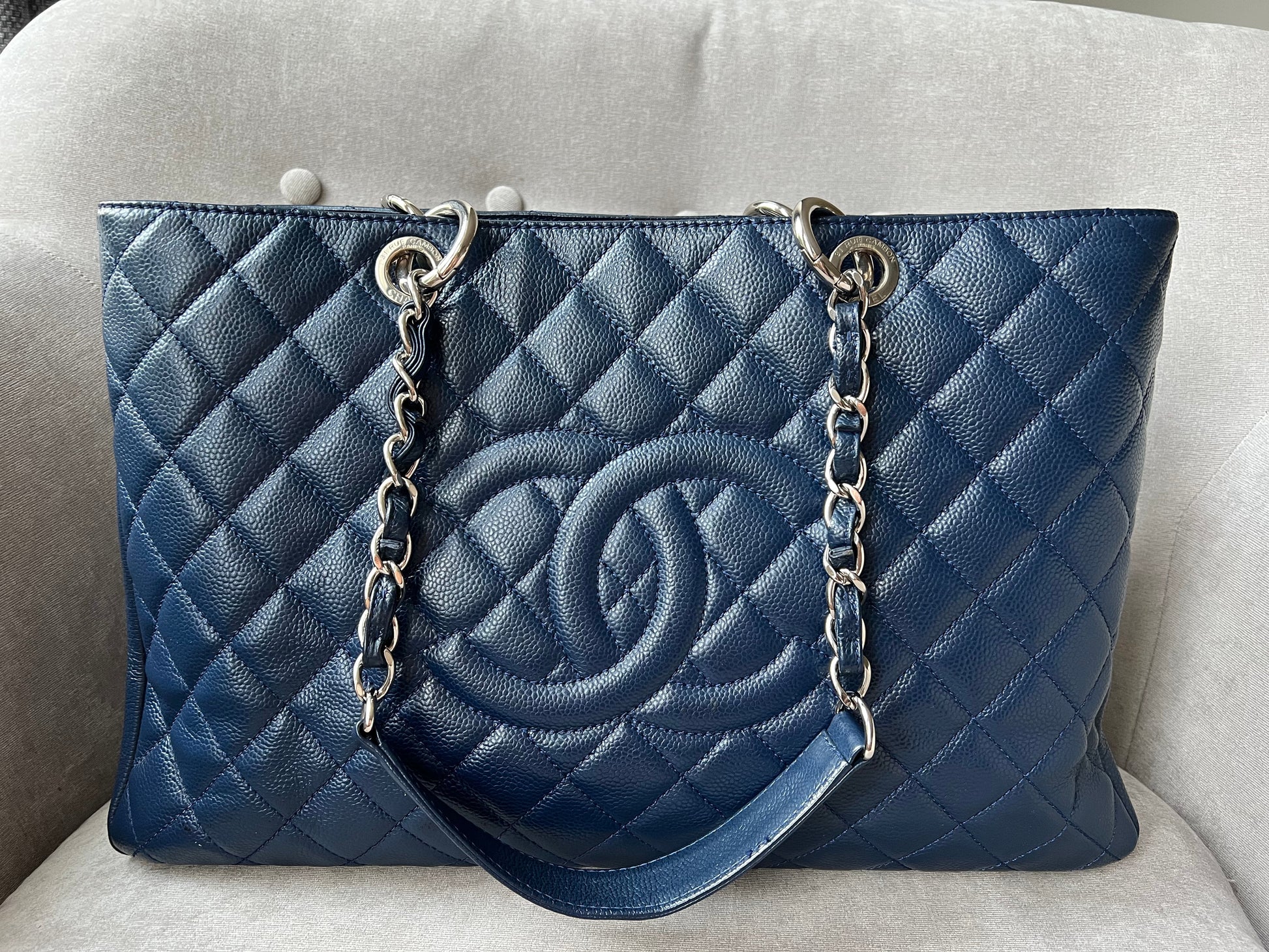 Chanel XL Dark Blue Caviar Grand Shopper Tote (GST) - 3