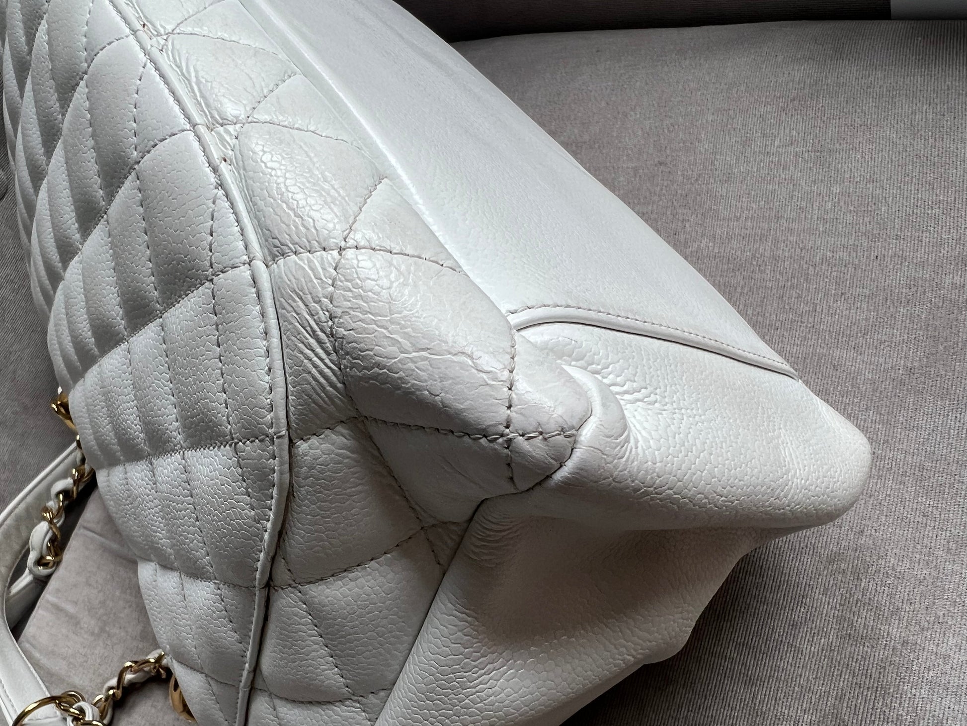 Chanel White Caviar Grand Shopper Tote (GST) - 19