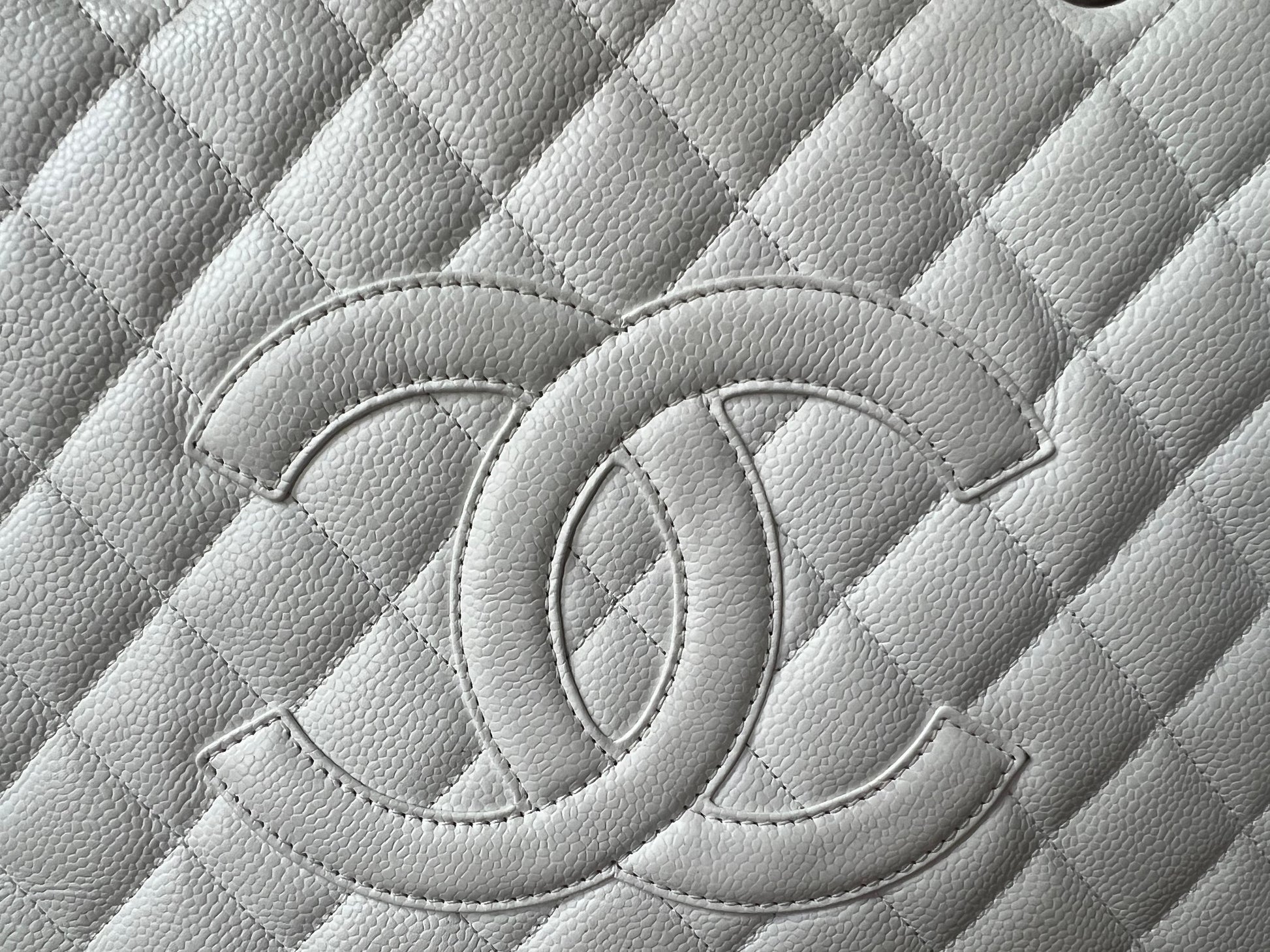 Chanel White Caviar Grand Shopper Tote (GST) - 5