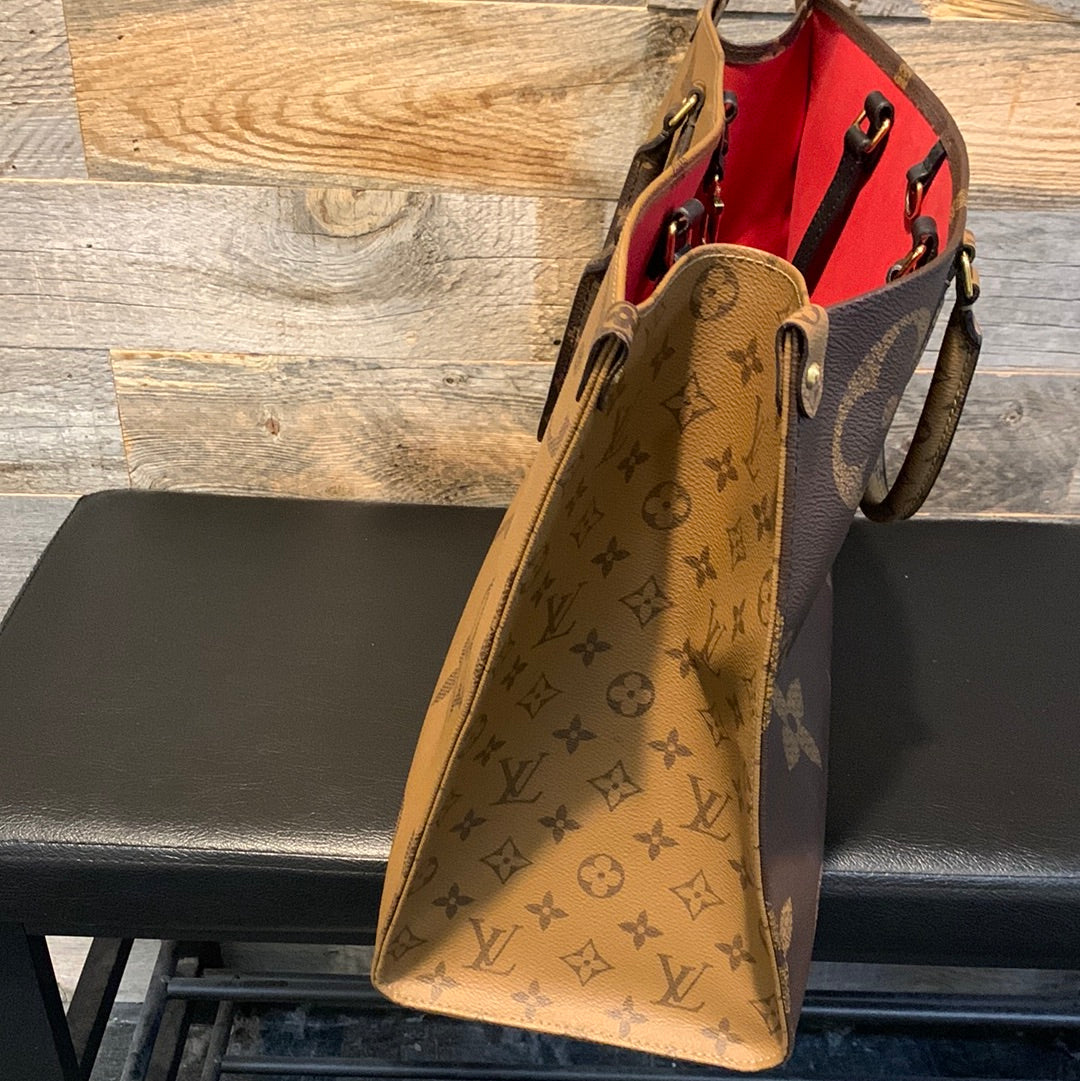 Louis Vuitton Onthego Monogram MM tote Bag - 3