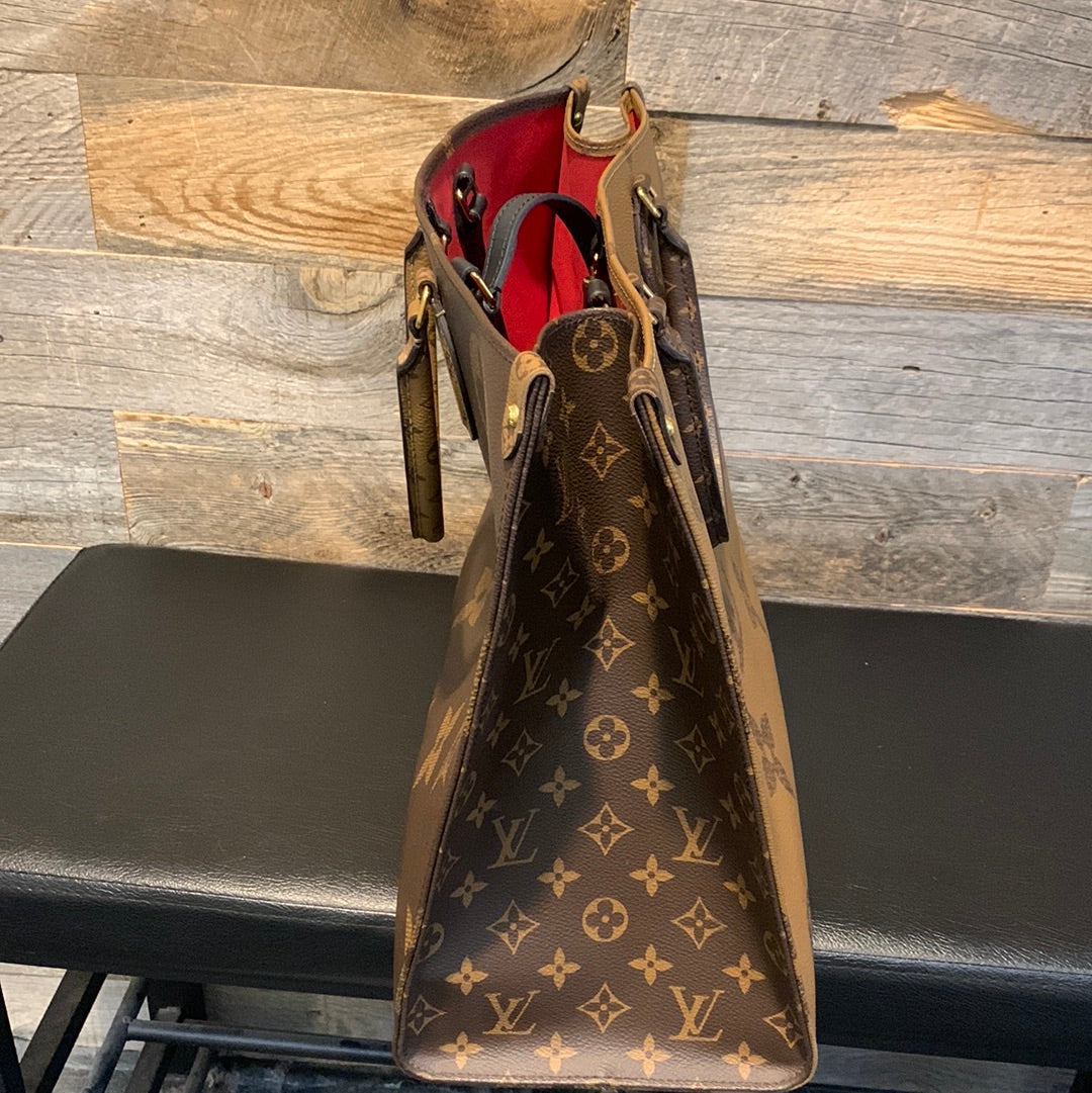 Louis Vuitton Onthego Monogram MM tote Bag - 2