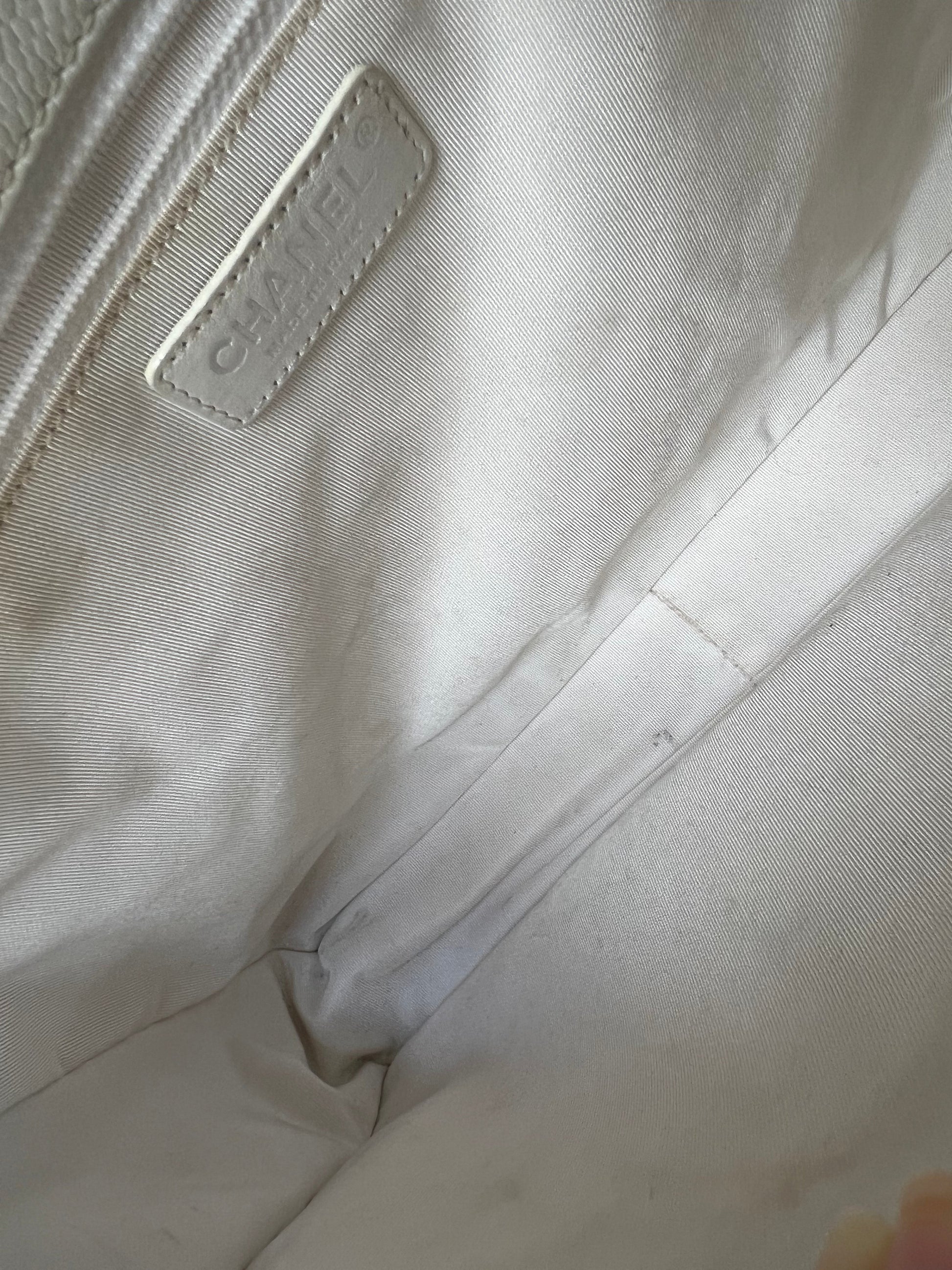 Chanel White Caviar Grand Shopper Tote (GST) - 28