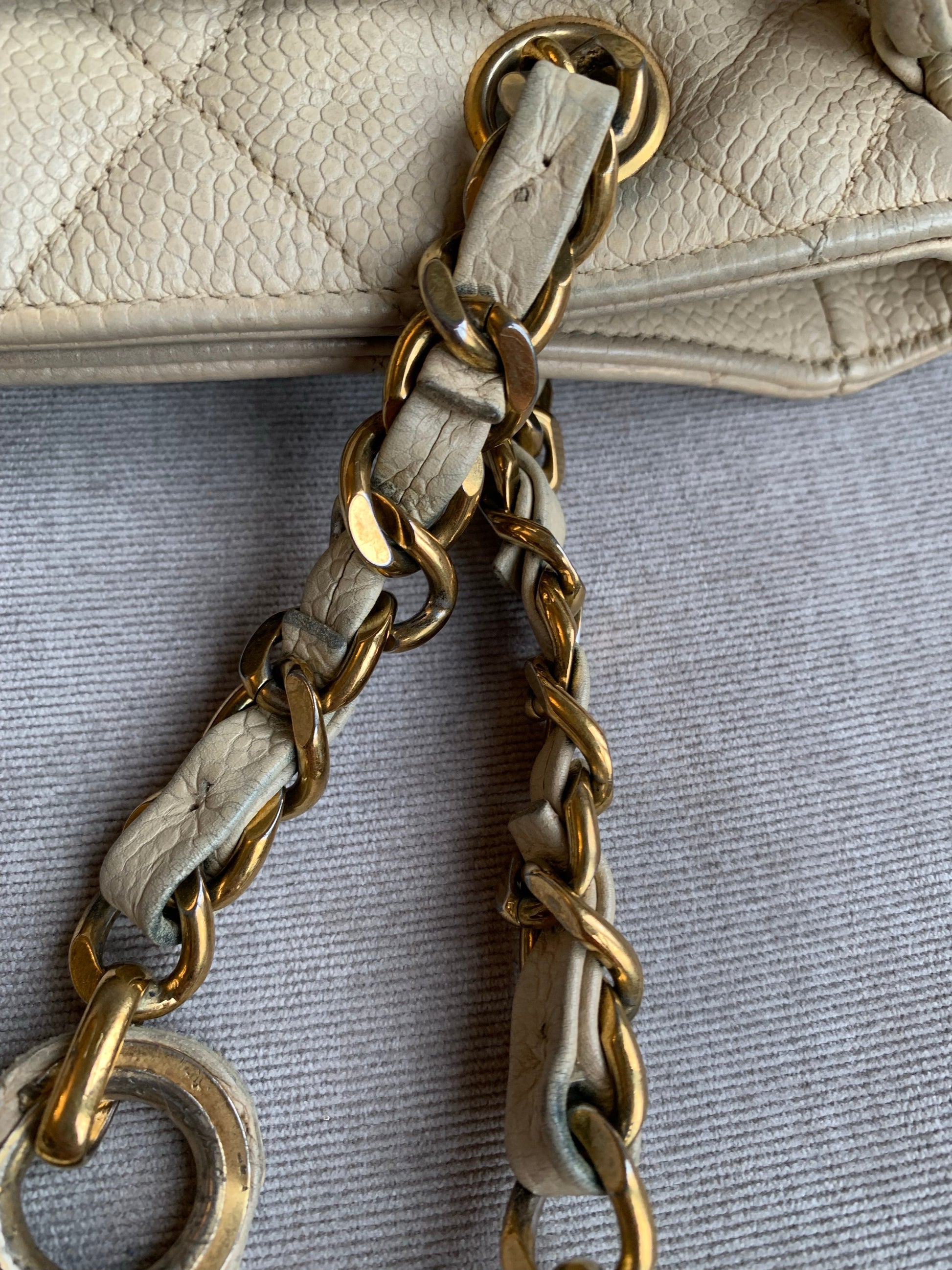 Chanel Vintage Beige Caviar Chain Tote - 23