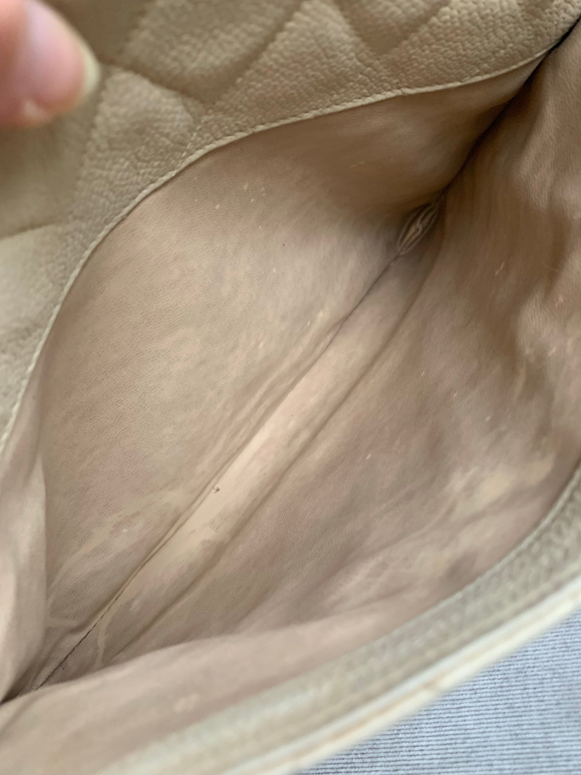 Chanel Vintage Beige Caviar Chain Tote - 26