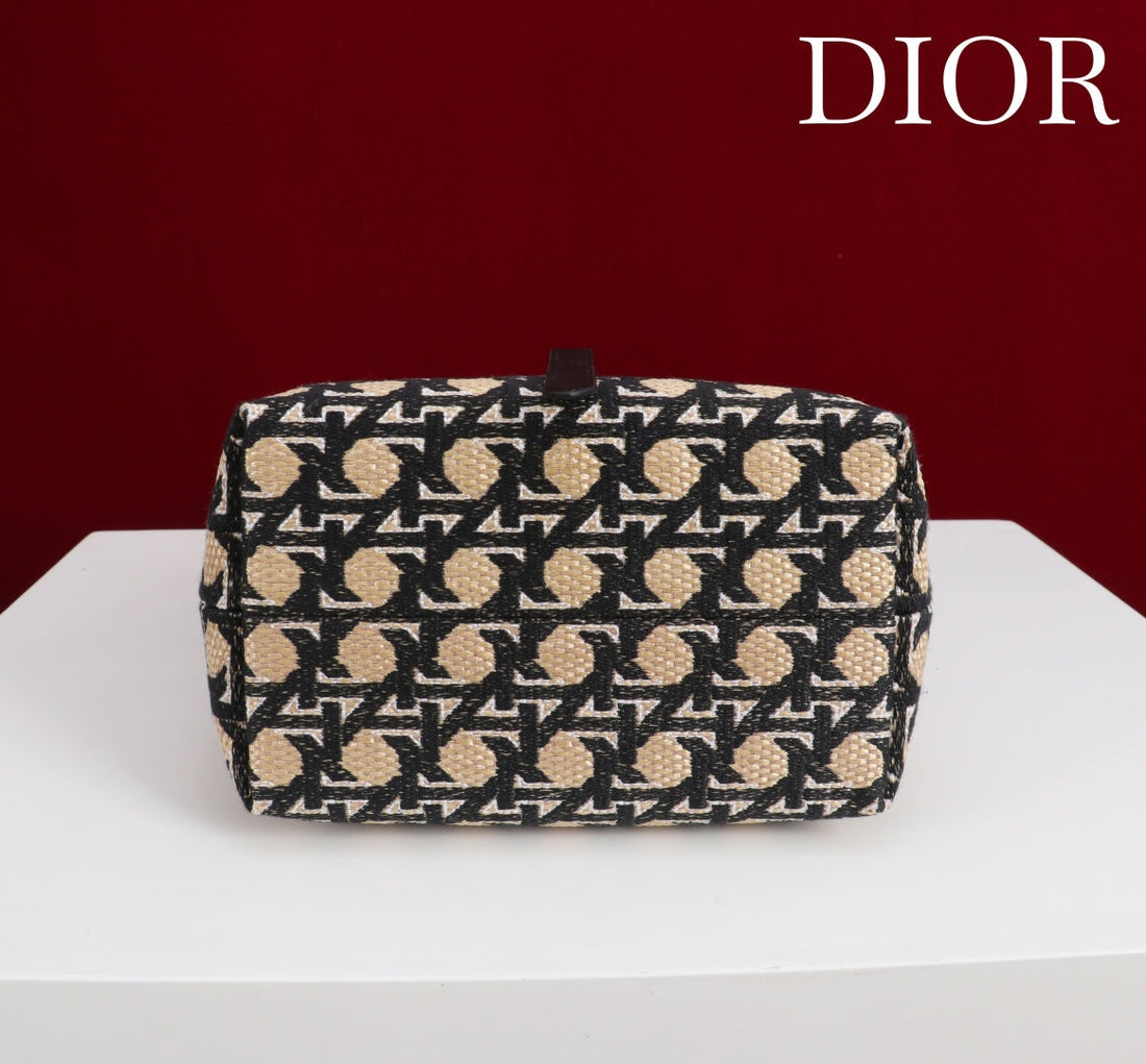 CD Toujours Vertical Small Bag 19Diamond Black Beige Leather