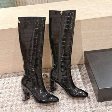 CC high-heeled boots black patent calfskin 532833