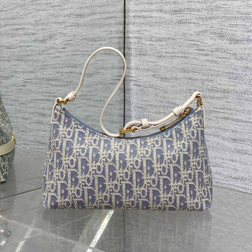 CD  Miss Caro 24 blue raffia-effect fabric