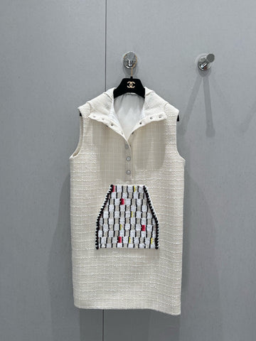 CC 25 Dress White Wool