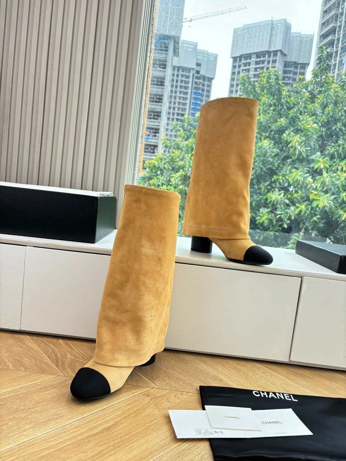 CC 25 High Boot Beige Suede Grosgrain 430340