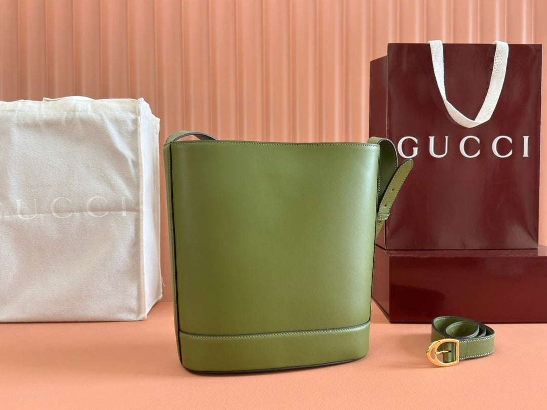 Gucci 73 Mini 27,5cm Beuteltasche Grünes Glattleder 244437