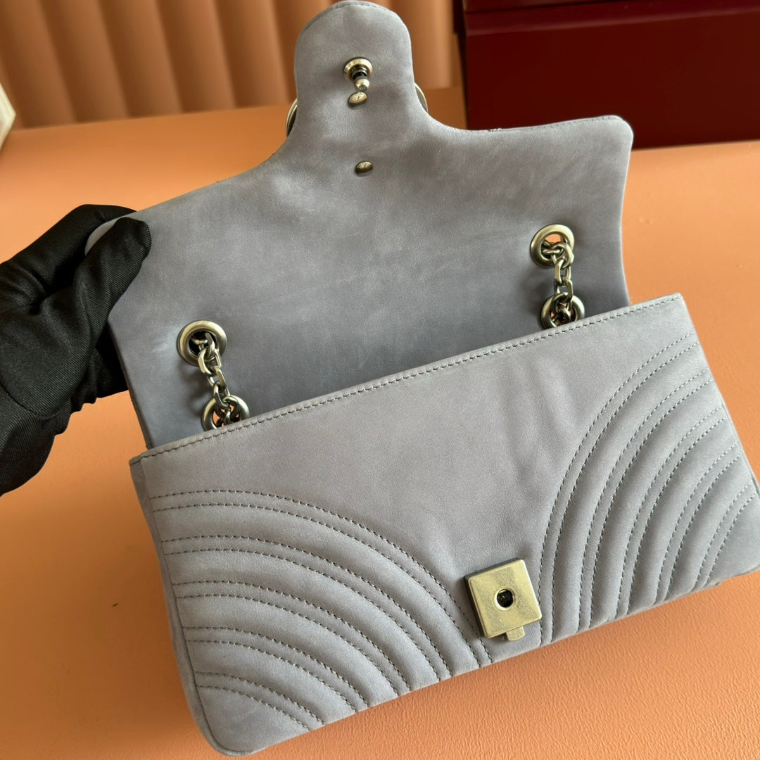 Gucci Marmont Tasche 26 Grau Wildleder Gold Hardware 272093