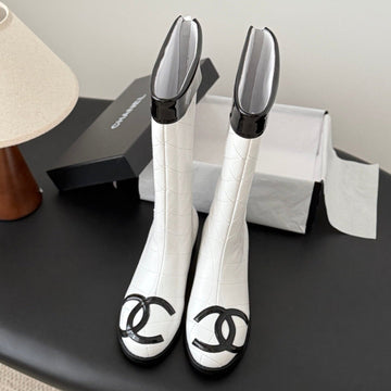 CC 2025 Vintage Cambon Mid-Calf Boots White Black Cowhide 550638