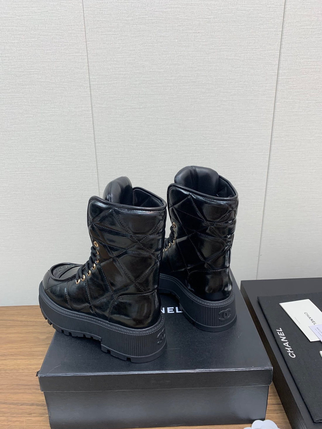 CC Short Boots 30mm Gloosy Black Cowhide