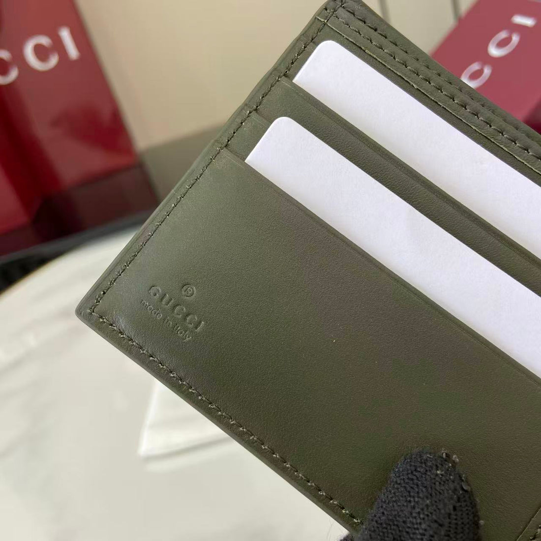 Gucci 25 GG Monogram Geldbörse mit zweifachem Ausweis Forest Green Leder 288792