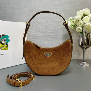 MOON HANDTASCHE 22 AUS ROSTBRAUNEM WILDLEDER