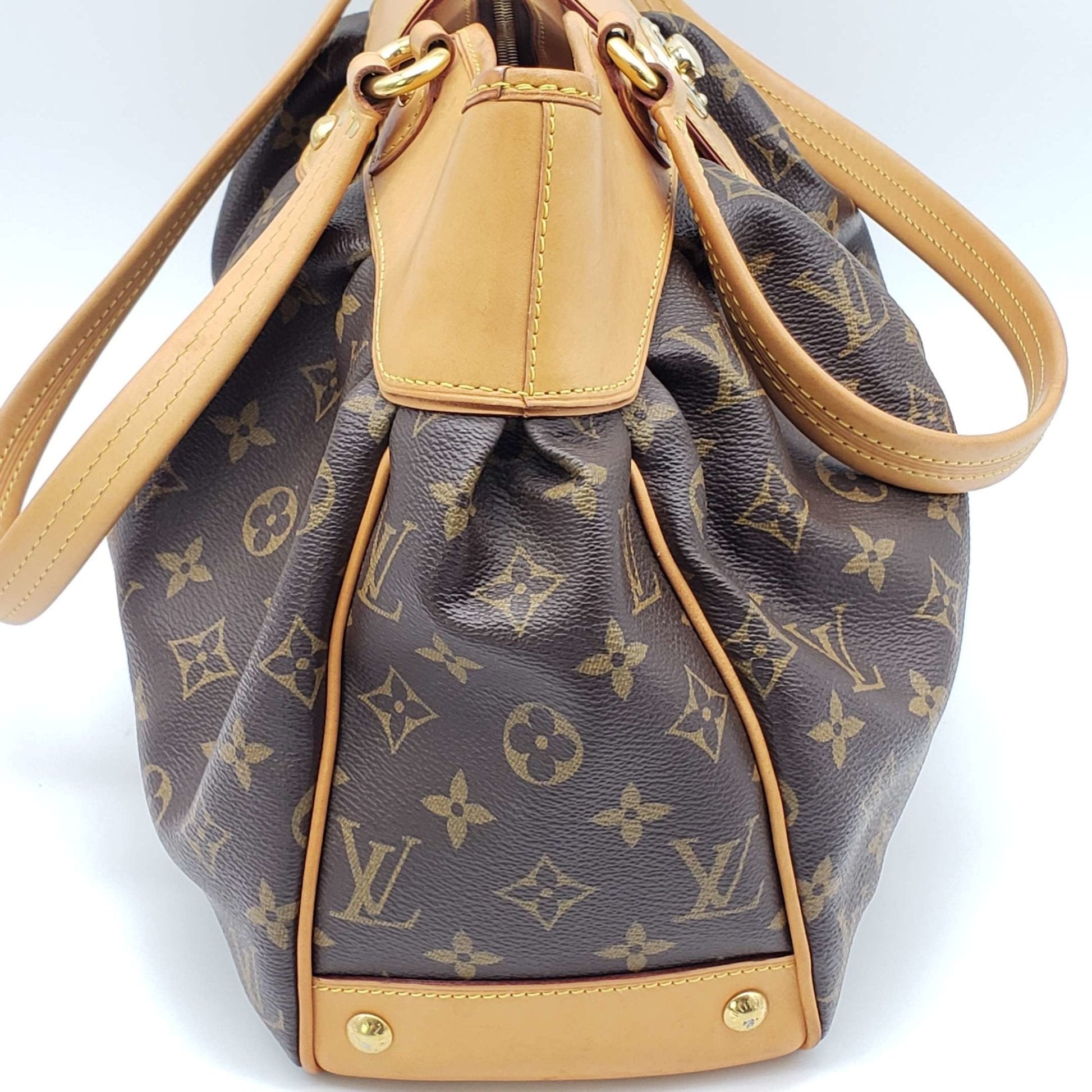 Louis Vuitton Boetie MM Monogram Tote Bag - Bag - 3