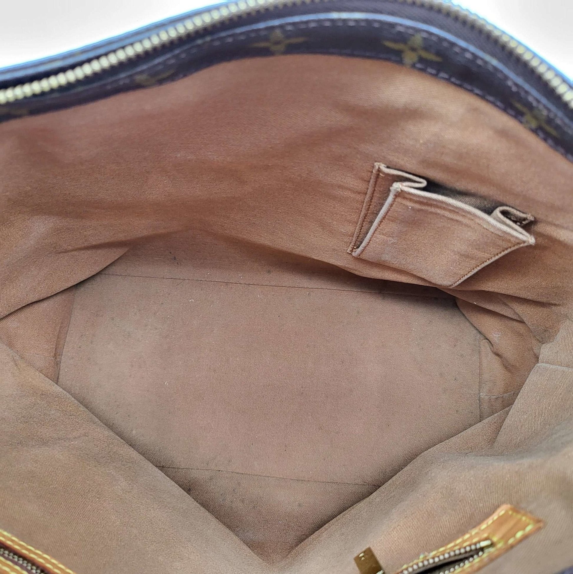 Louis Vuitton Cabas Mezzo Monogram Tote Bag - Bag - 15