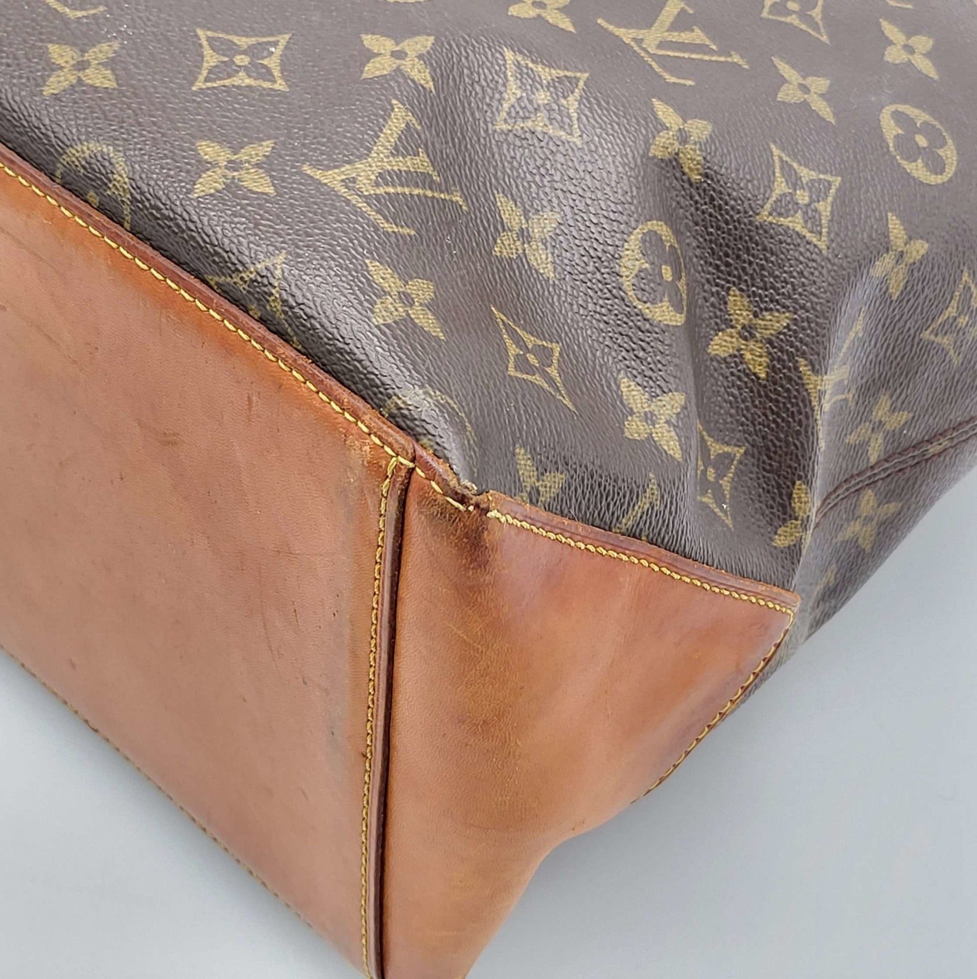 Louis Vuitton Cabas Mezzo Monogram Tote Bag - Bag - 10