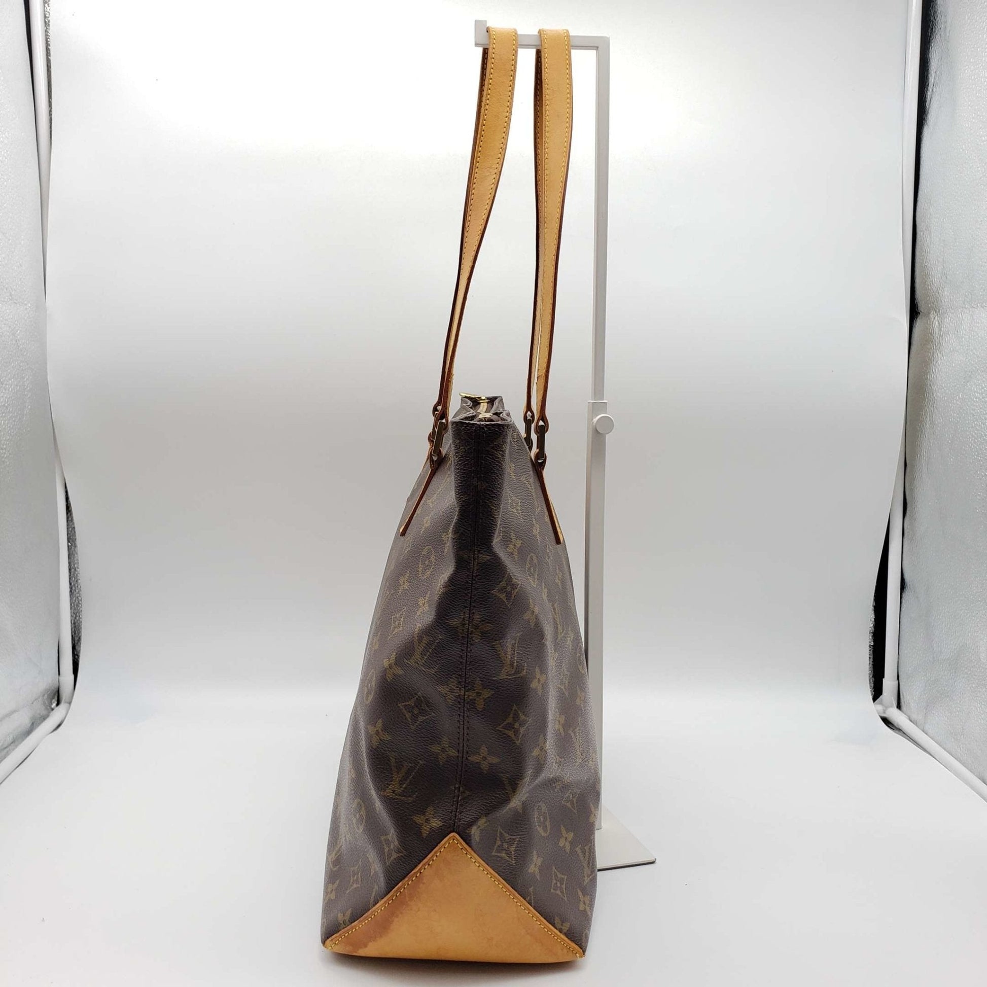 Louis Vuitton Cabas Mezzo Monogram Tote Bag - Bag - 3