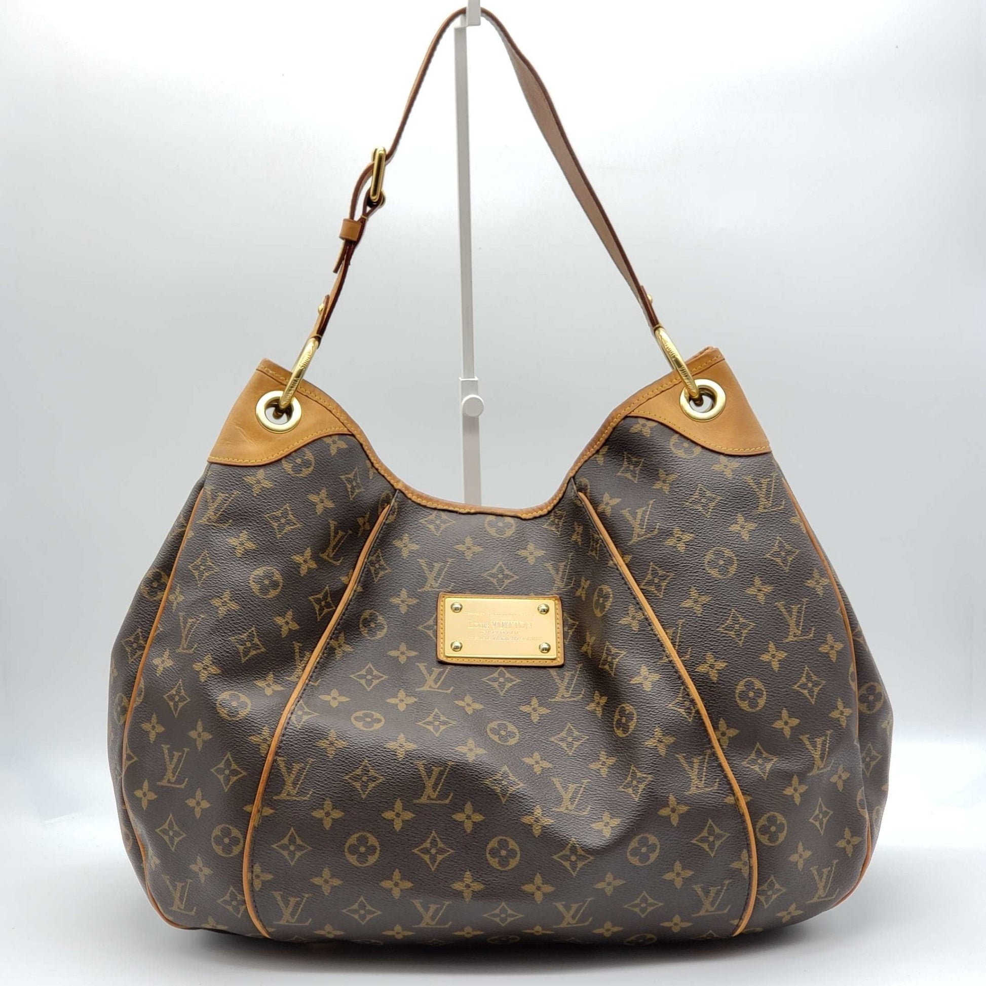 Louis Vuitton Galliera GM Monogram Tote Bag - Bag - 20