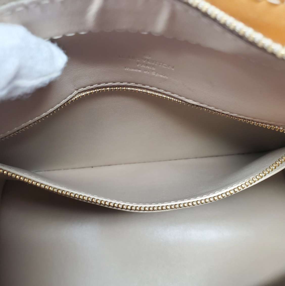 Louis Vuitton Houston Vernis Tote Bag - Bag - 14