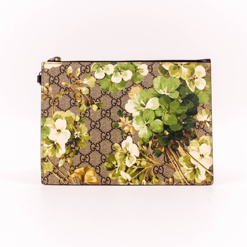 Gucci Beige Floral Print GG Supreme Canvas Clutch Small - HandBags