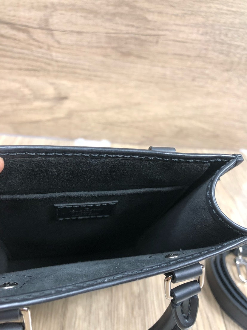 Louis Vuitton Petit Sac Plat Black Mini Tote 17x14cm - Handbags