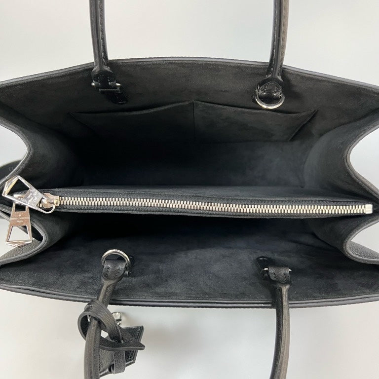 Louis Vuitton Twist Tote Bag Black - Handbags - 3