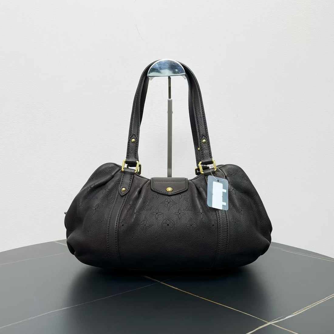 Louis Vuitton Mahina Leather Black Tote Bag - Handbags