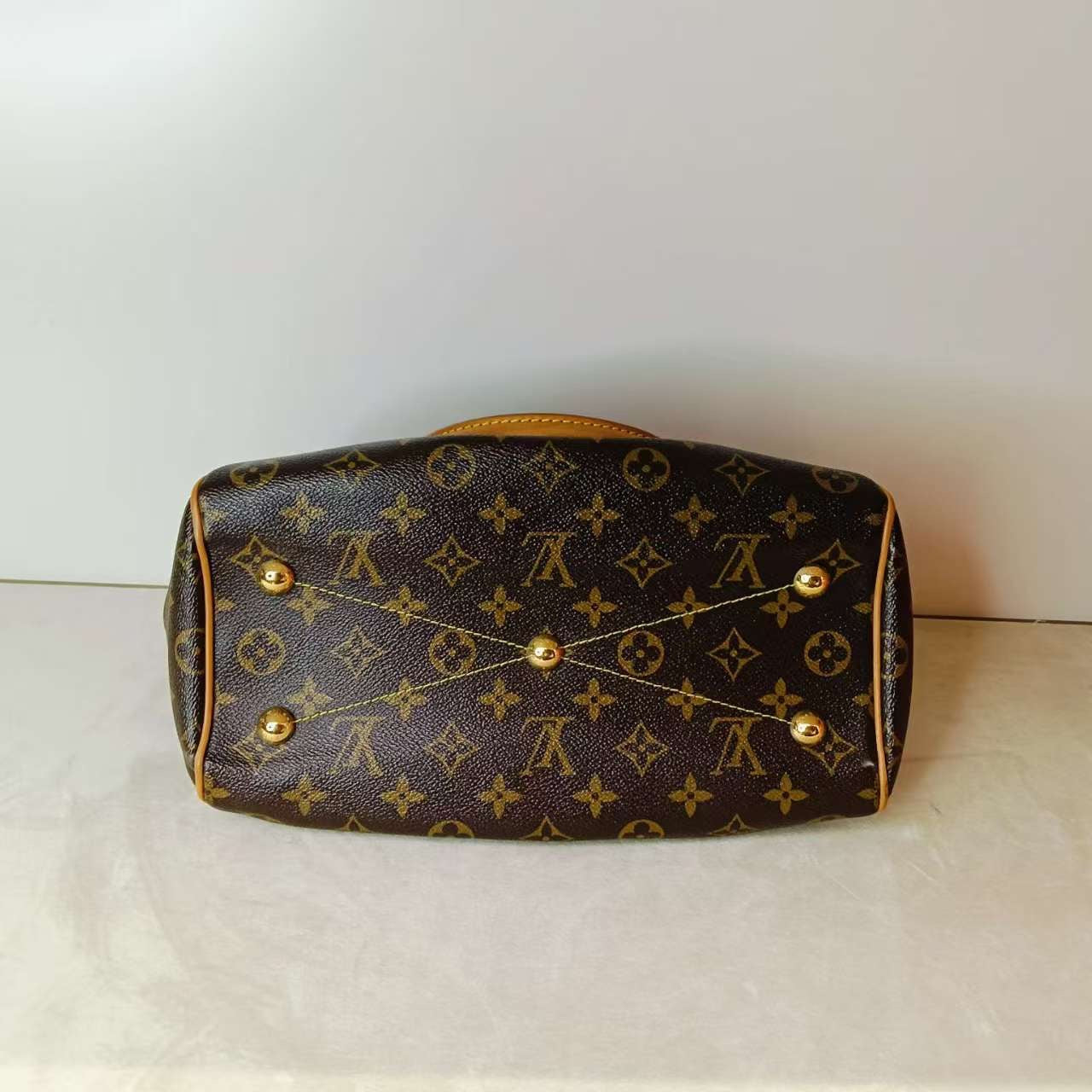 Louis Vuitton Tivoli Monogram Canvas Tote Bag - Handbags - 3