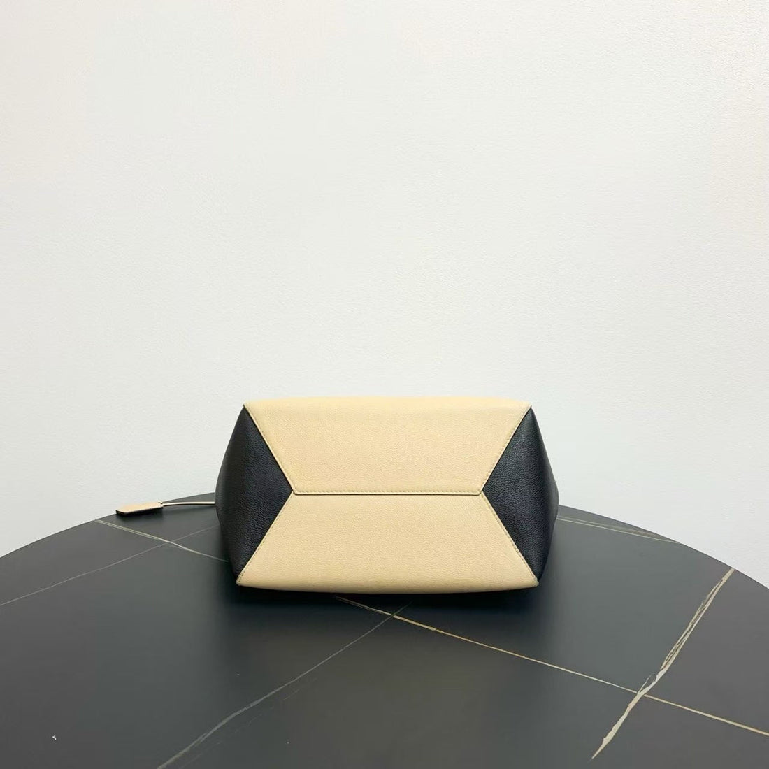 Louis Vuitton Belmont Beige Black Tote Bag - Handbags