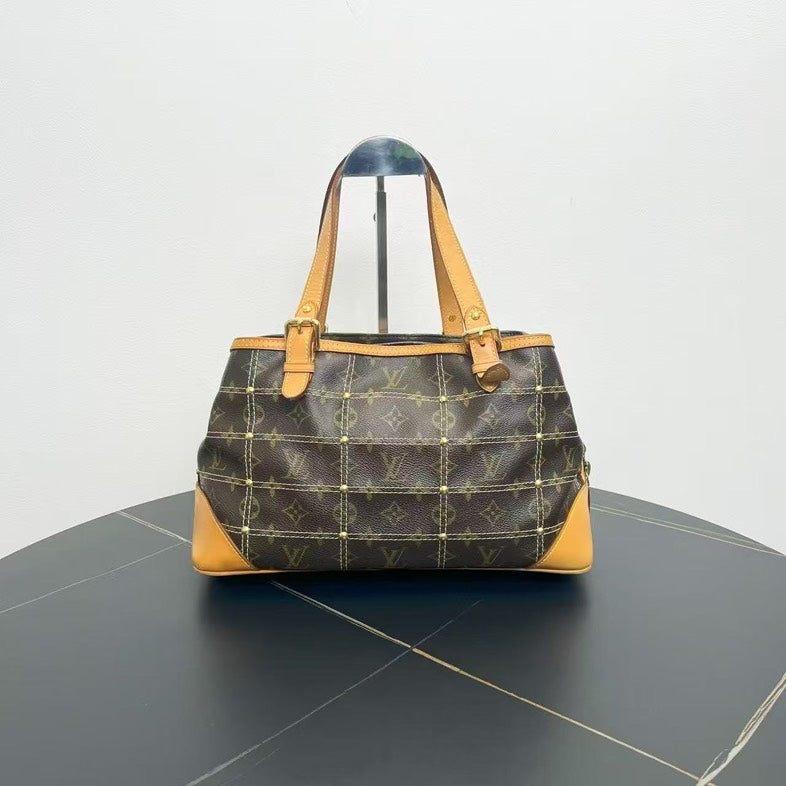 Louis Vuitton Manhattan GM Brown Monogram Tote Bag - Handbags - 2