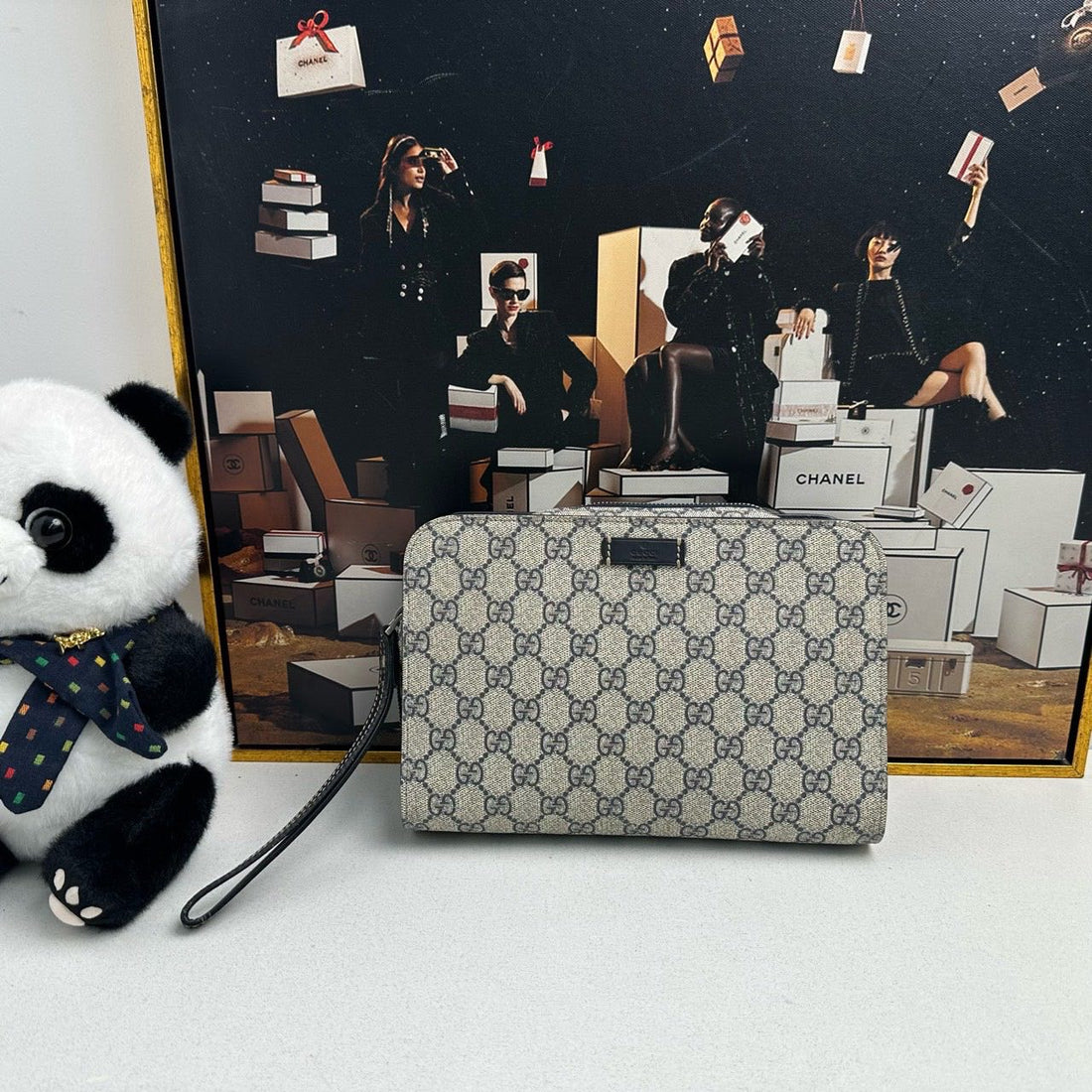 Gucci GG Monogram Beige Canvas Clutch Clutches - Handbag & Wallet Accessories