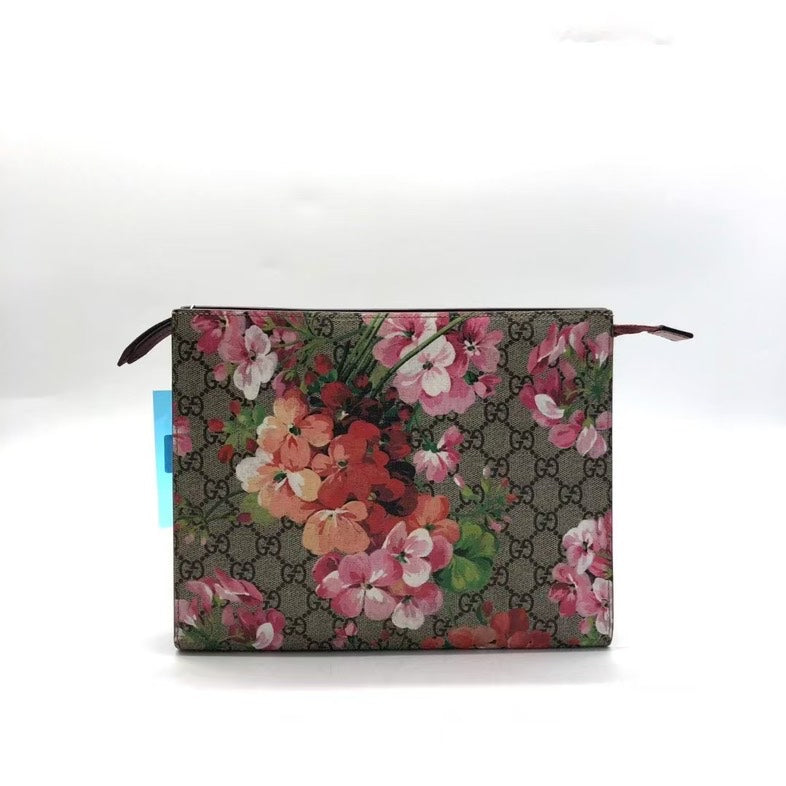 Gucci Flora Clutch XY0188 Multicolor Canvas Clutch - Handbag & Wallet Accessories